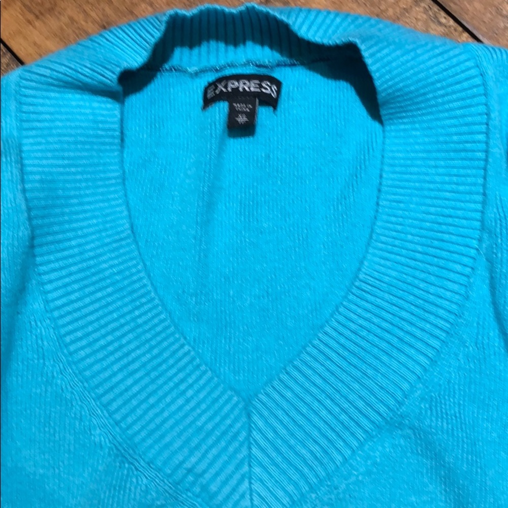 Sweaters - Picture 2 of 2